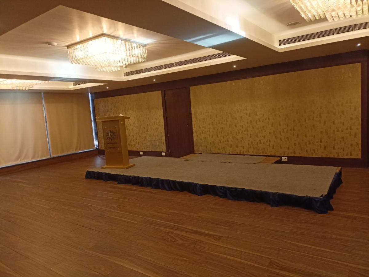 Abhyagama Hotel ดีกา ภายนอก รูปภาพ